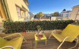 Appartement à vendre à Cagnes-sur-Mer — Vue sur la ville — photo 1