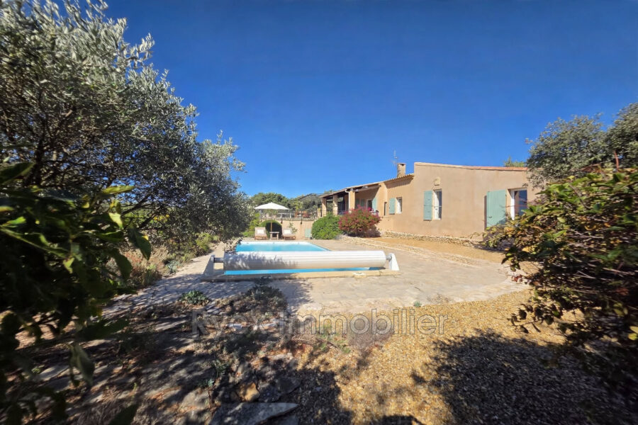 Maison à vendre à Saint-Saturnin-lès-Apt — Vue nature — photo 4