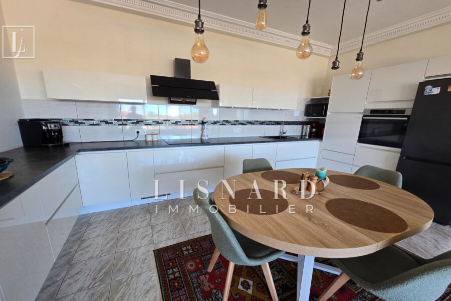 Maison à vendre à Golfe-Juan — Vue mer — photo 6