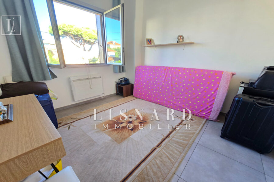 Maison à vendre à Golfe-Juan — Vue mer — photo 8