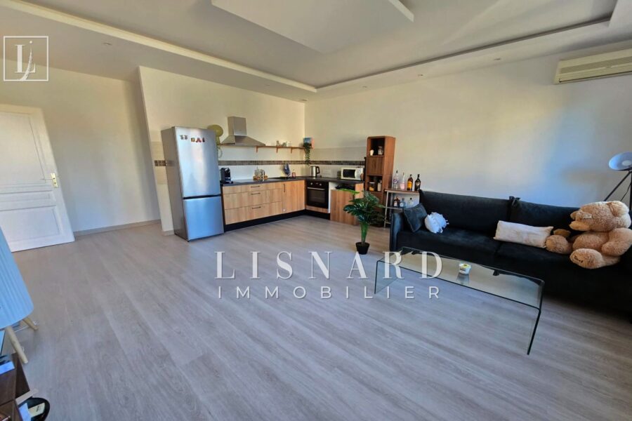 Maison à vendre à Golfe-Juan — Vue mer — photo 17