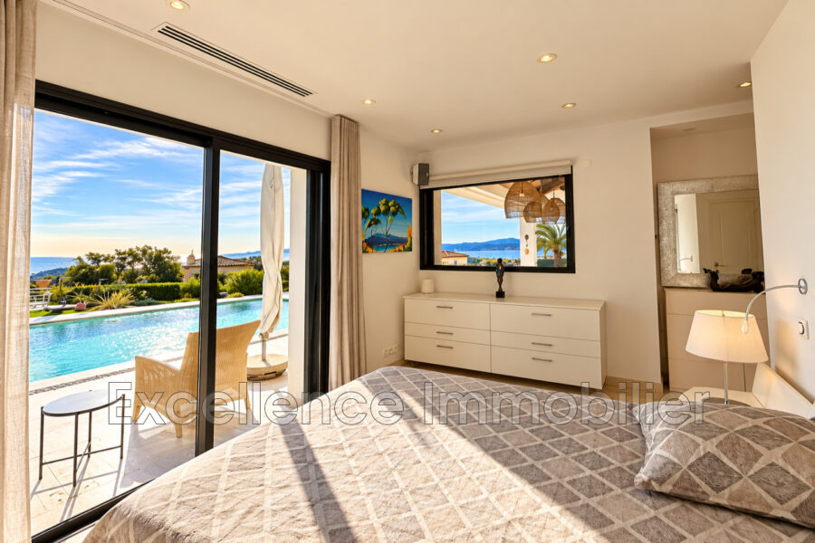 Maison à vendre à Sainte-Maxime — Vue mer — photo 6