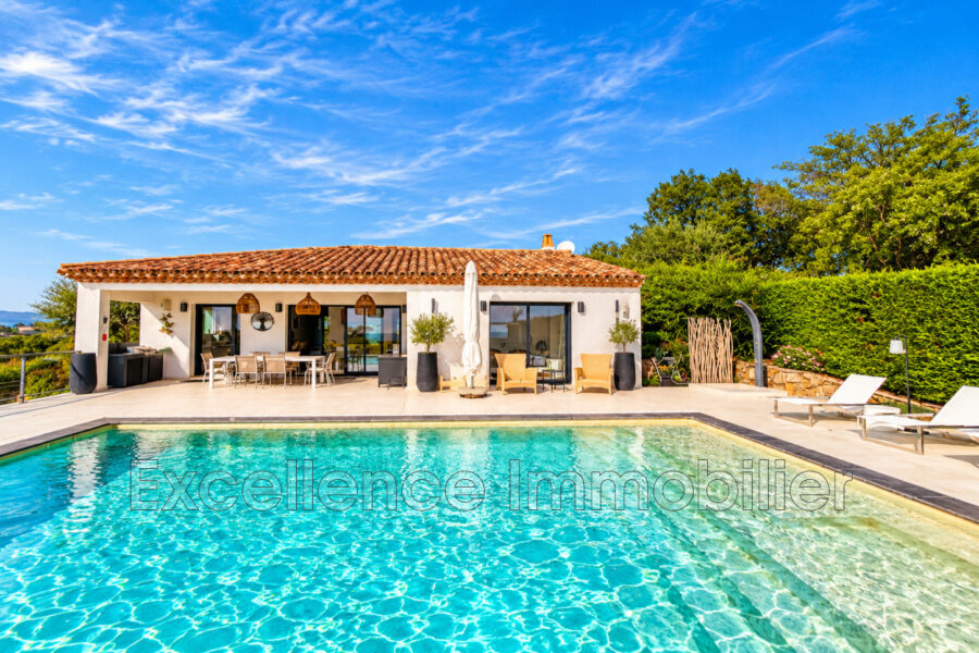 Maison à vendre à Sainte-Maxime — Vue mer — photo 2