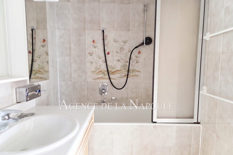 Appartement à vendre à Mandelieu-la-Napoule — Vue mer — photo 5