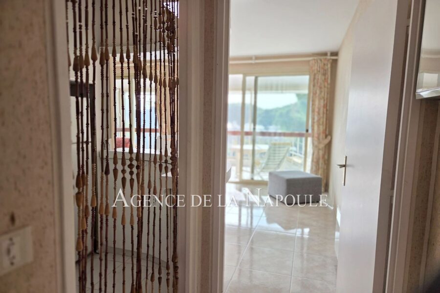 Appartement à vendre à Mandelieu-la-Napoule — Vue mer — photo 7