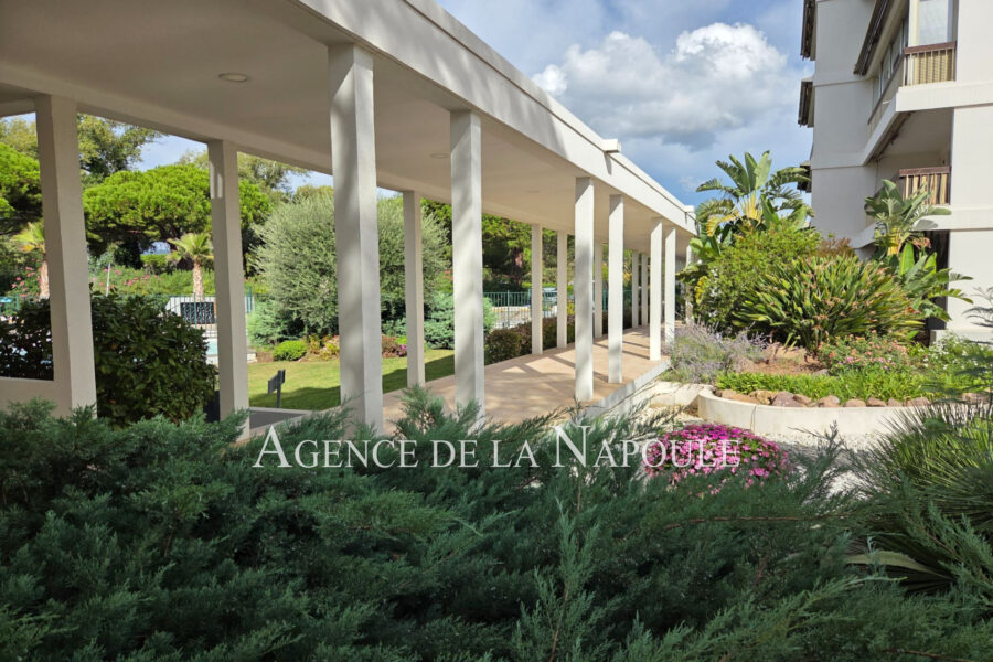 Appartement à vendre à Mandelieu-la-Napoule — Vue mer — photo 14