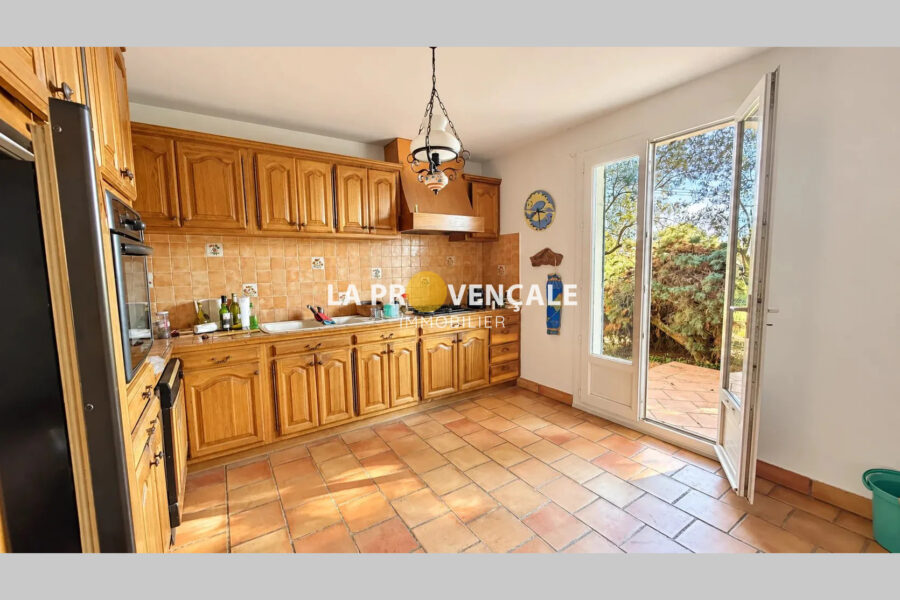 Maison à vendre à Pourrières — Vue nature — photo 5