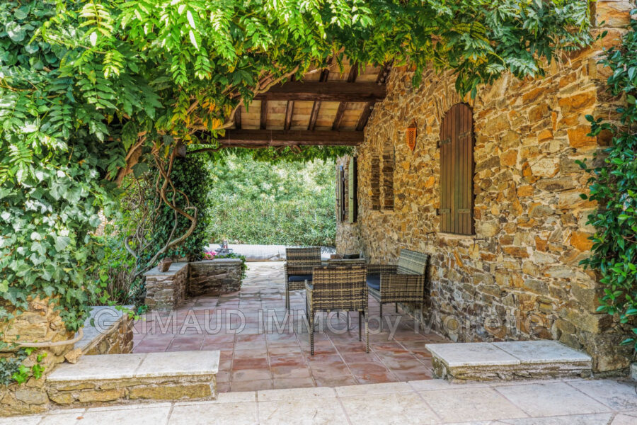 Maison à vendre à La Garde-Freinet — Vue nature — photo 8