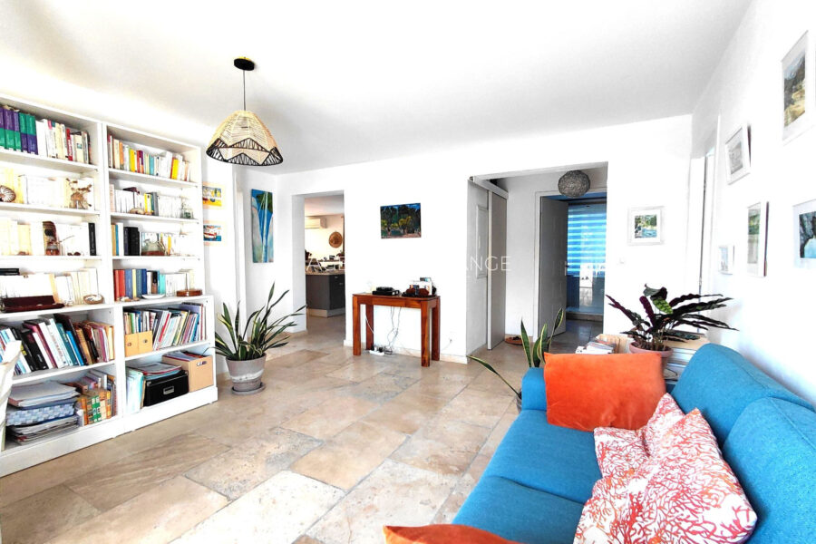 Appartement à vendre à La Ciotat — Vue mer — photo 2