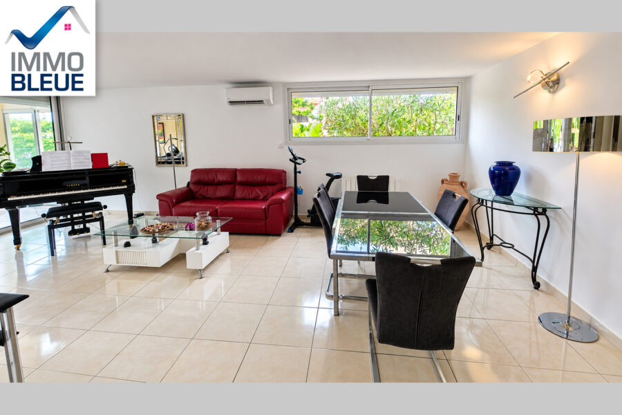 Maison à vendre à Carry-le-Rouet — Vue parc & jardin — photo 3