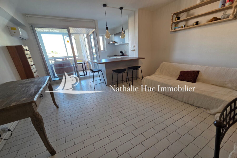 Appartement à vendre à Canet-en-Roussillon — Vue sur la ville — photo 8