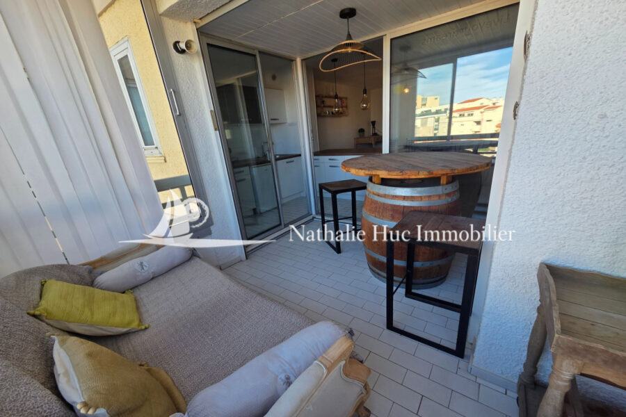 Appartement à vendre à Canet-en-Roussillon — Vue sur la ville — photo 9