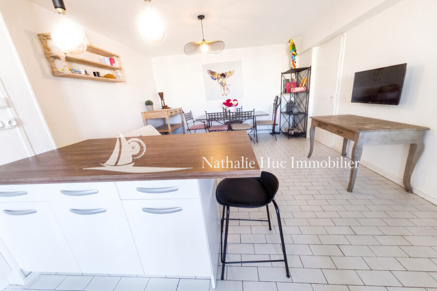 Appartement à vendre à Canet-en-Roussillon — Vue sur la ville — photo 3