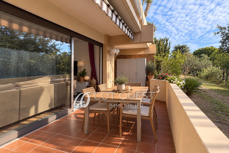 Appartement à vendre à Nice — Vue parc & jardin — photo 1