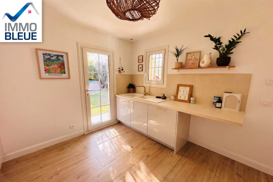 Maison à vendre à Martigues — Vue parc & jardin — photo 14