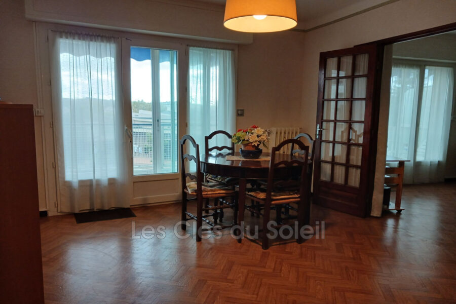 Appartement à vendre à La Seyne-sur-Mer — Vue parc & jardin — photo 4