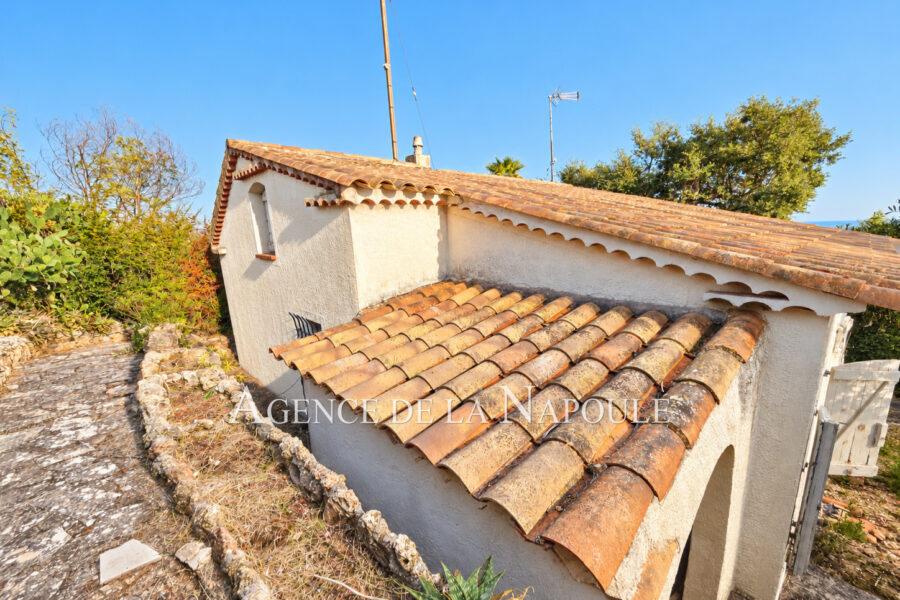 Maison à vendre à Mandelieu-la-Napoule — Vue mer — photo 2