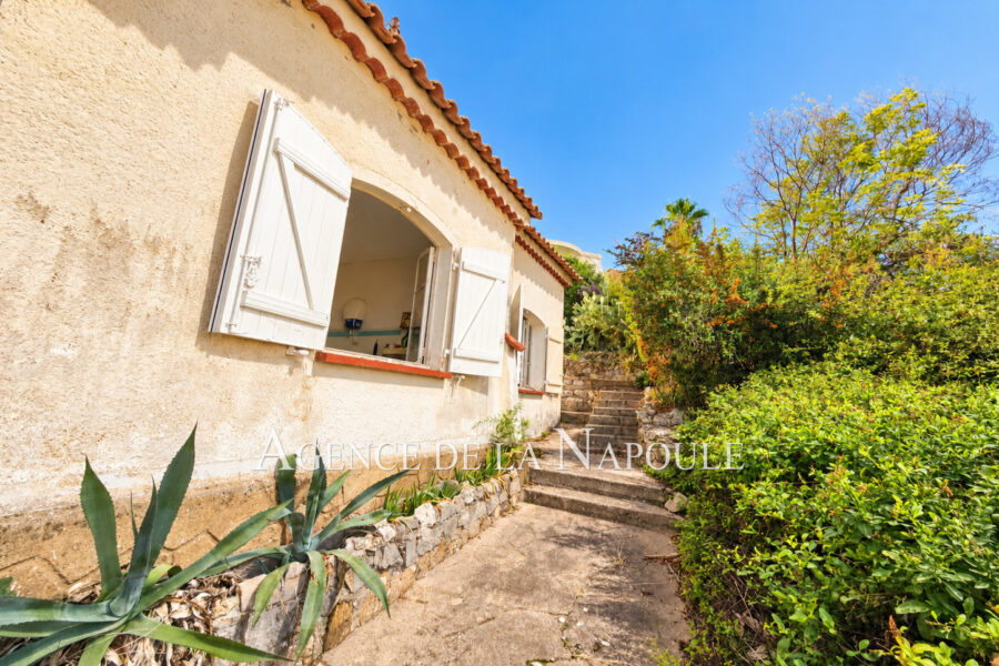 Maison à vendre à Mandelieu-la-Napoule — Vue mer — photo 5
