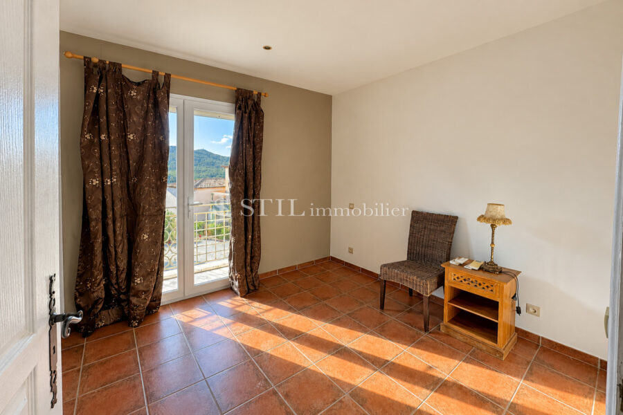 Appartement à vendre à Sainte-Maxime — Vue nature — photo 4