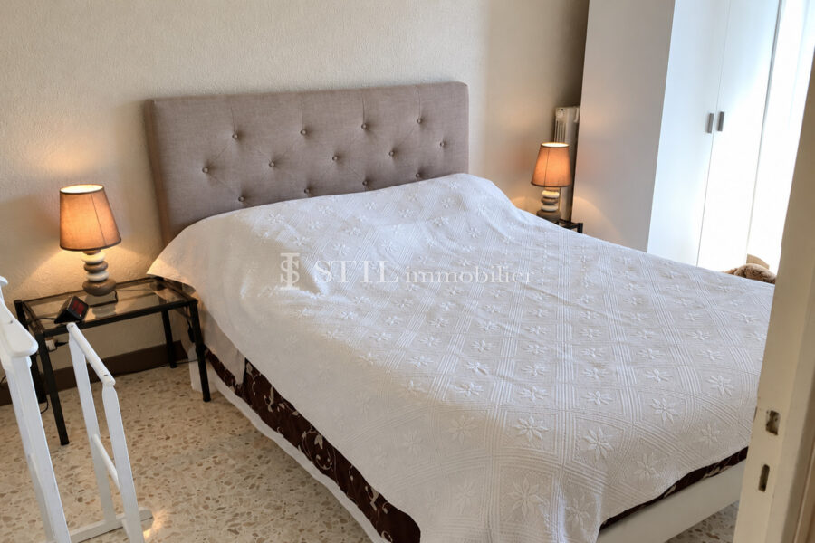 Appartement à vendre à Sainte-Maxime — Vue mer — photo 4
