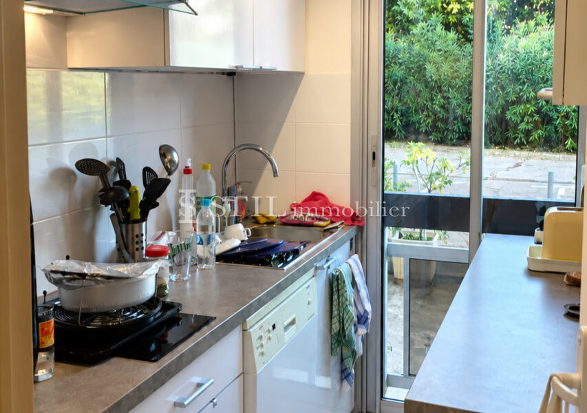 Appartement à vendre à Sainte-Maxime — Vue mer — photo 3