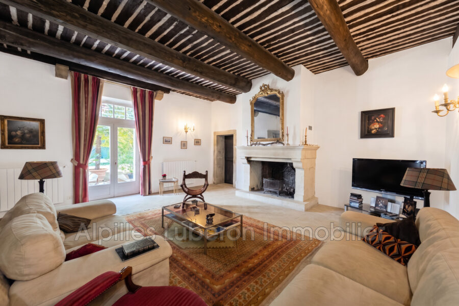 Maison à vendre à Cavaillon — Vue parc & jardin — photo 8