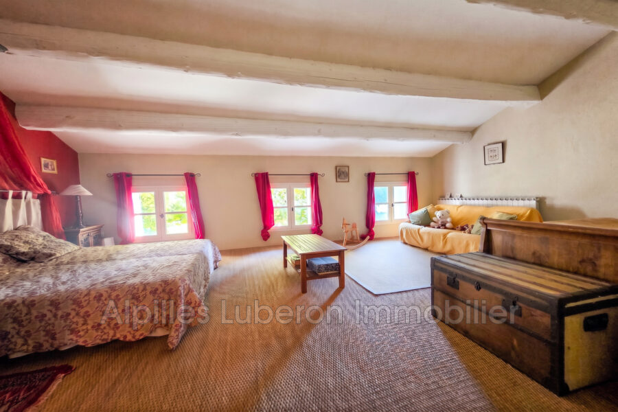 Maison à vendre à Cavaillon — Vue parc & jardin — photo 17