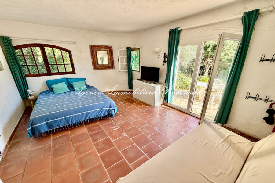 Maison à vendre à Sainte-Maxime — Vue mer — photo 18