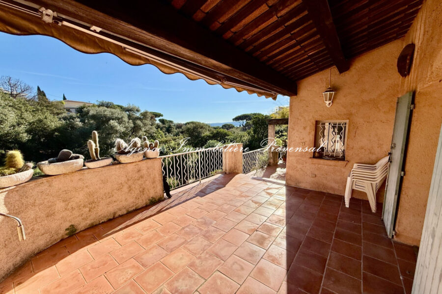 Maison à vendre à Sainte-Maxime — Vue mer — photo 10