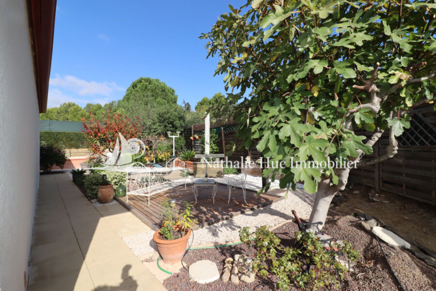 Maison à vendre à Canet-en-Roussillon — Vue parc & jardin — photo 13