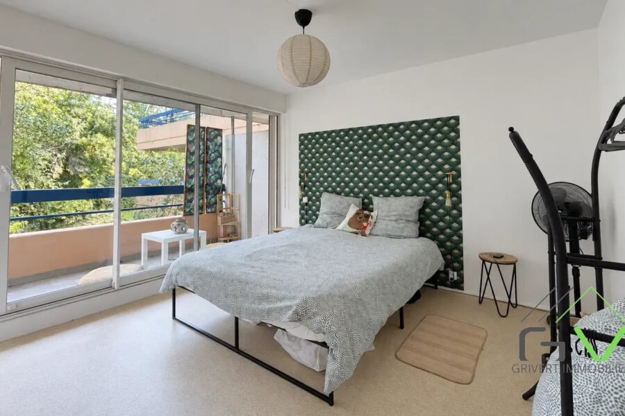 Appartement à louer à Nîmes — Vue parc & jardin — photo 5