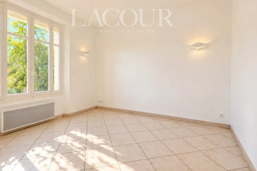 Maison à vendre à Cannes — Vue parc & jardin — photo 7