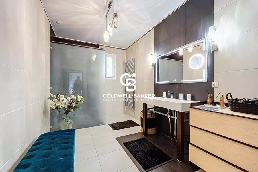 Maison à vendre à La Rochelle — Vue parc & jardin — photo 11