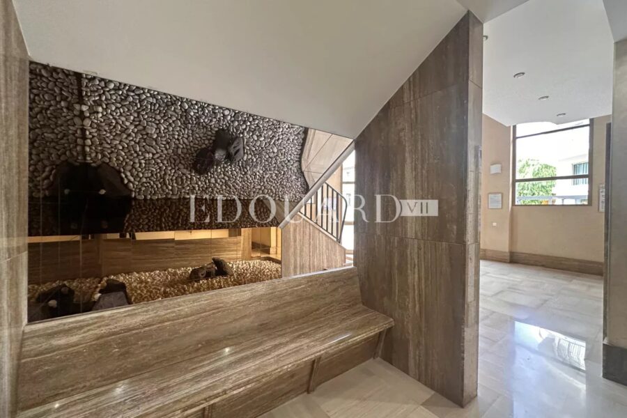 Appartement à vendre à Menton — Vue sur la ville — photo 16