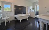 Maison à vendre à La Londe-les-Maures — Vue parc & jardin — photo 15
