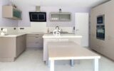 Maison à vendre à Sainte-Lheurine — Vue parc & jardin — photo 6