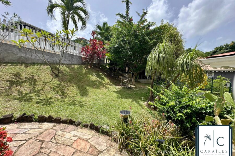 Maison à vendre à Les Trois-Îlets — Vue nature — photo 26