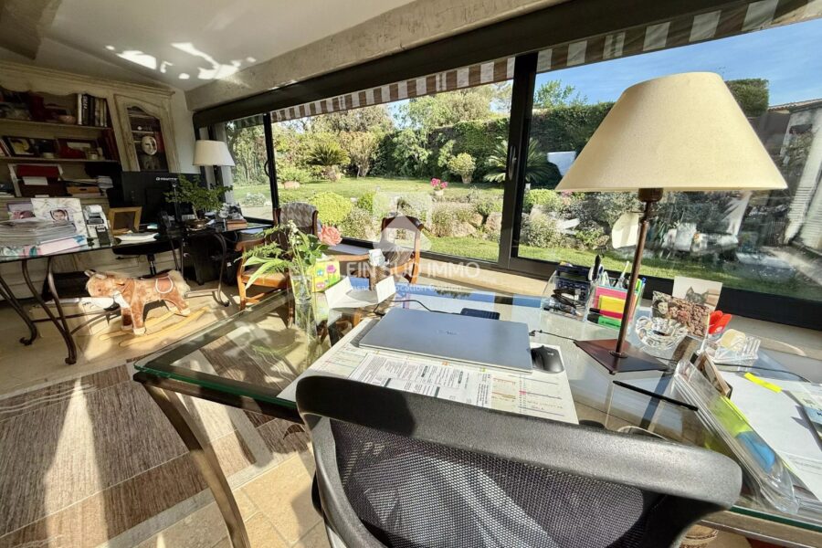 Maison à vendre à Valbonne — Vue nature — photo 16