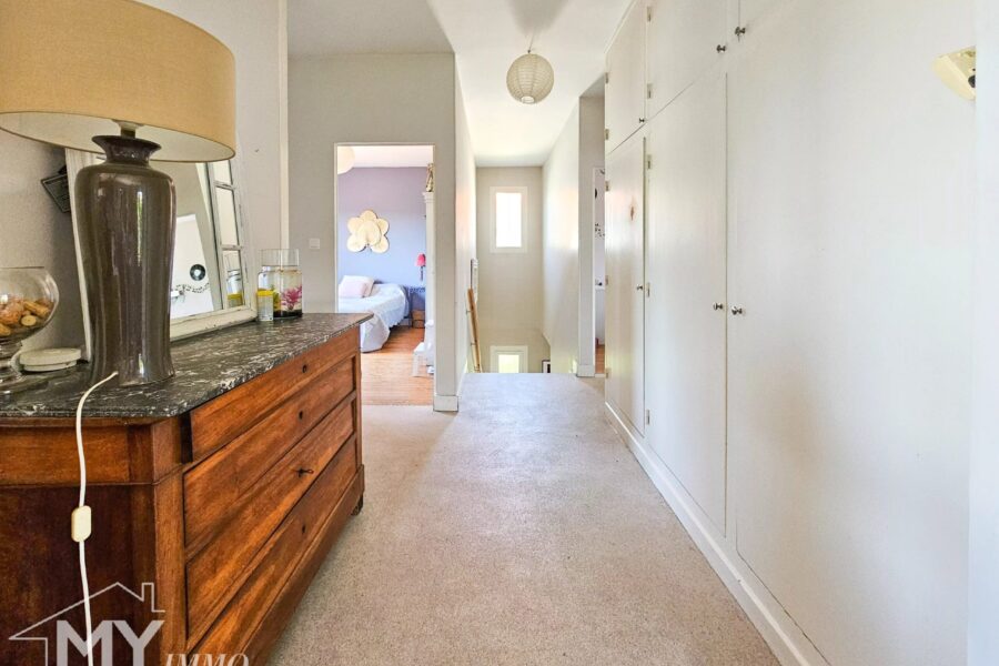 Maison à vendre à Pineuilh — Vue parc & jardin — photo 17