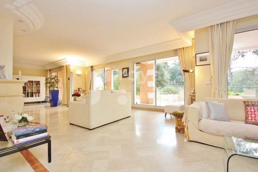 Maison à vendre à Mougins — Vue golf — photo 10