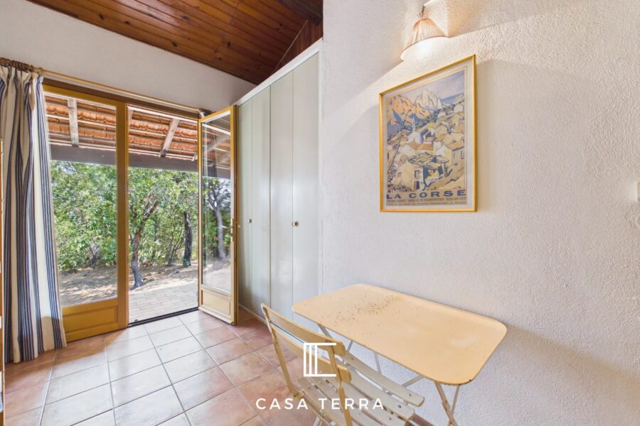 Maison à vendre à Sainte-Lucie-de-Porto-Vecchio — Vue mer — photo 14