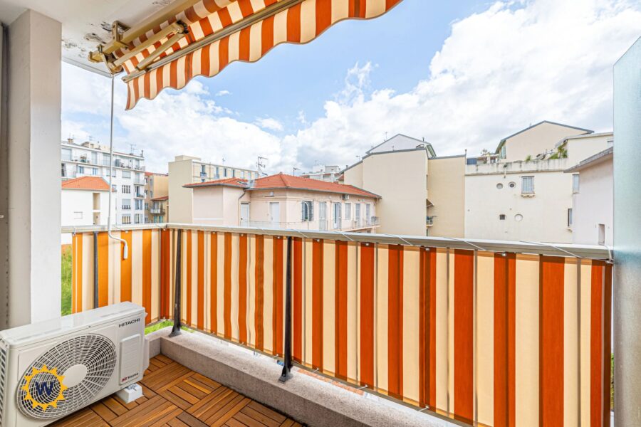 Appartement à vendre à Nice — Vue sur la ville — photo 2