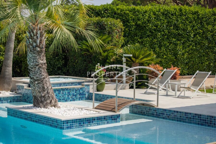 Maison à vendre à Mougins — Vue parc & jardin — photo 7