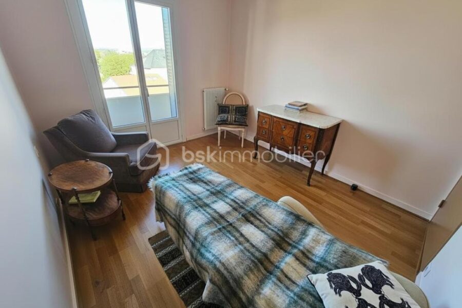 Appartement à vendre à Roanne — Vue sur la ville — photo 8
