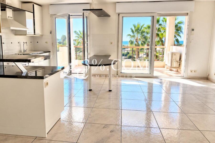 Appartement à vendre à Saint-Raphaël — Vue mer — photo 7