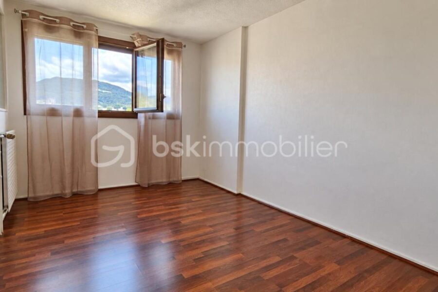 Appartement à vendre à Échirolles — Vue montagne — photo 7