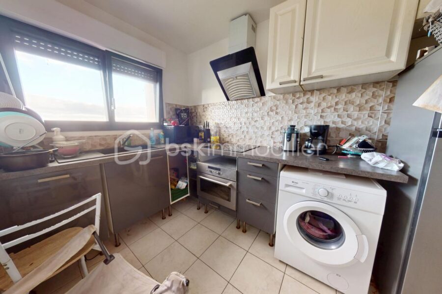 Appartement à vendre à Montargis — Vue sur la ville — photo 8