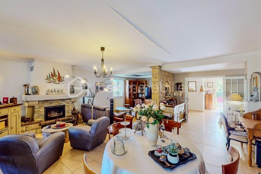 Maison à vendre à Espelette — Vue montagne — photo 8