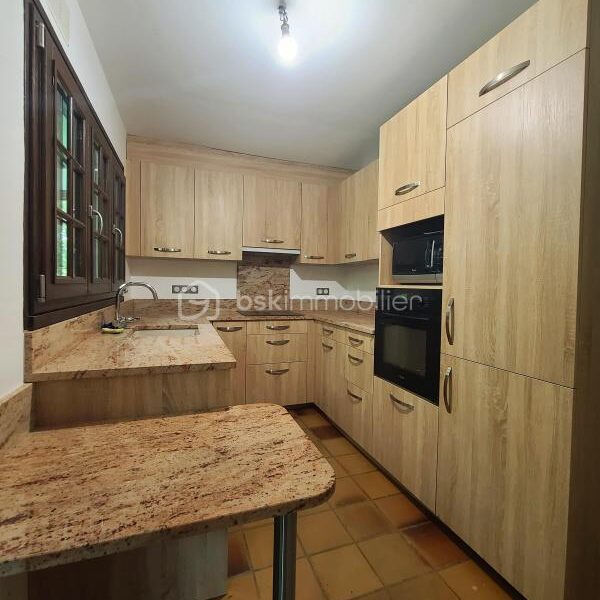 Maison à vendre à Souzy-la-Briche — Vue parc & jardin — photo 7