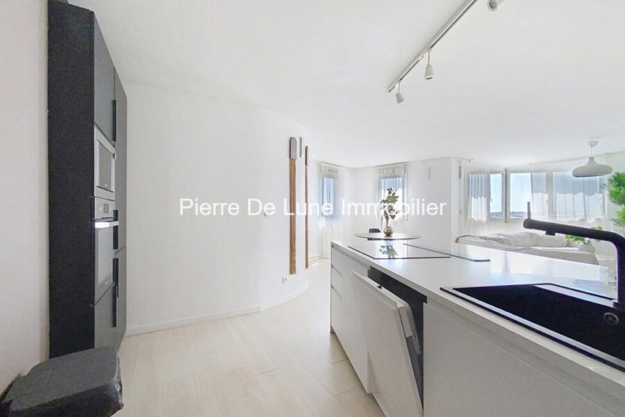 Appartement à vendre à Lyon 9e arrondissement — Vue sur la ville — photo 7